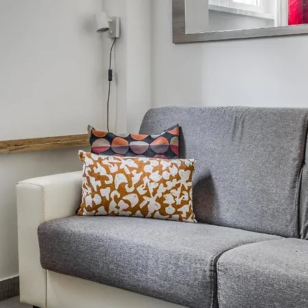 Tiburtina Apartment Rome Buitenkant foto