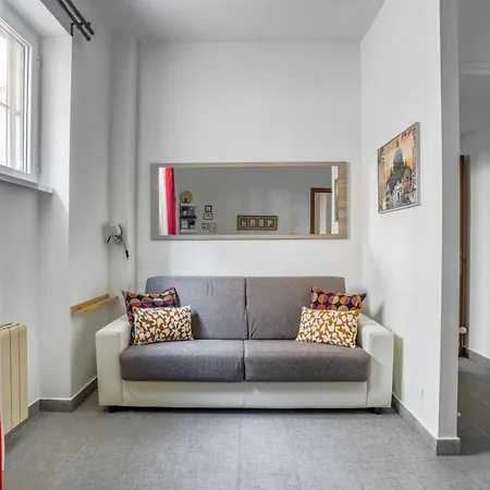 Tiburtina Apartment Rome Buitenkant foto