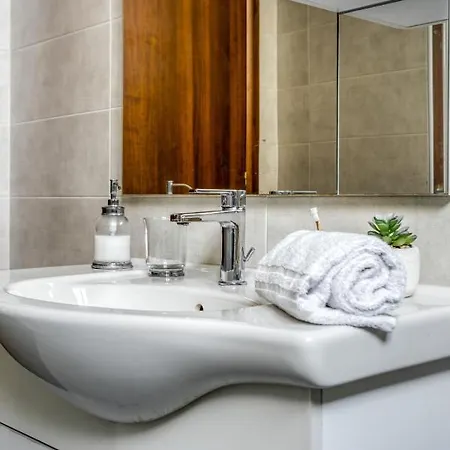 Tiburtina Apartment Rome Buitenkant foto
