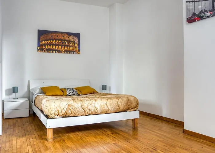 Tiburtina Apartment